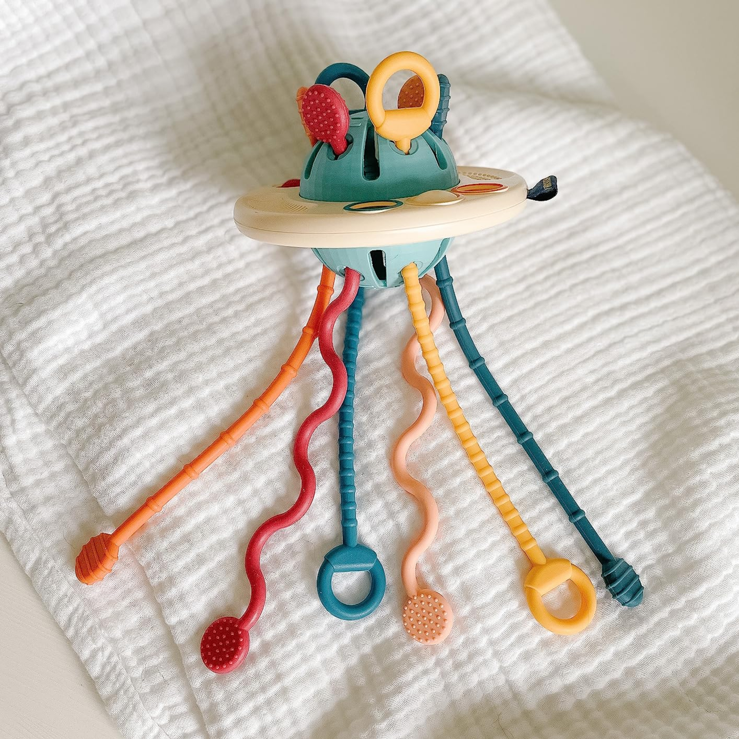 Montessori Silicone Pull UFO